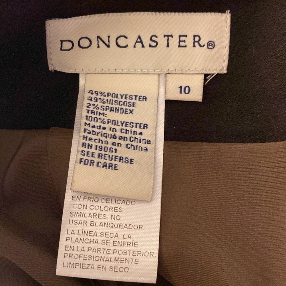 Doncaster Pencil Skirt Sz 10- brown - Picture 8 of 11